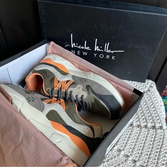 NIB NICOLE MILLER Olive Multi Flown Sneakers Color Block Retro size 9 - Picture 14 of 16